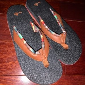 Sanuk Shoes - Sanuk Women's Flip Flops Sanuk Shoes - Sanuk Women's Flip Flops